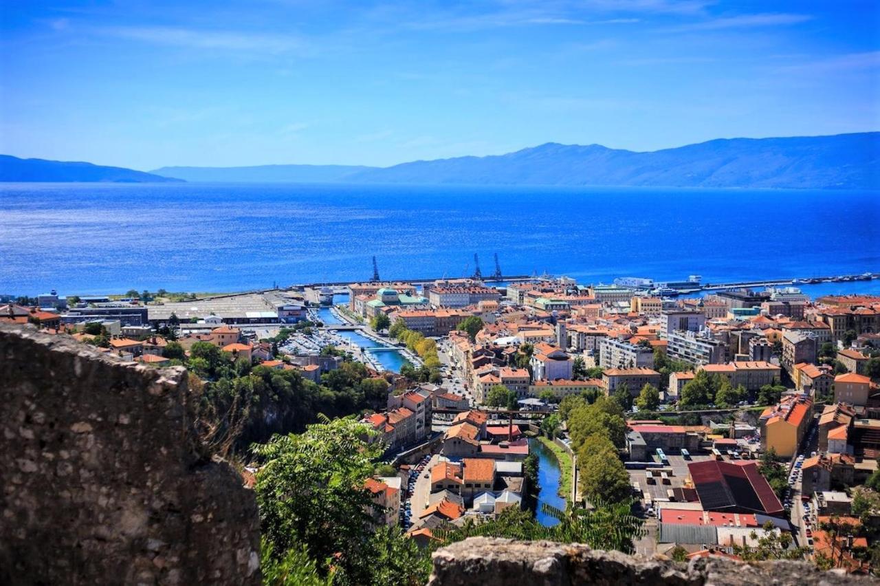 Apartman Neverin Rijeka Exterior photo